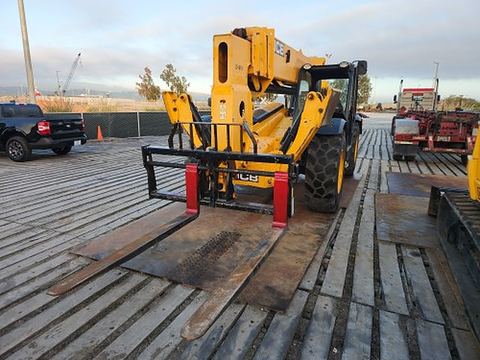 2018 JCB 510-56 Forklift Variable Reach 10000# 50'-62'