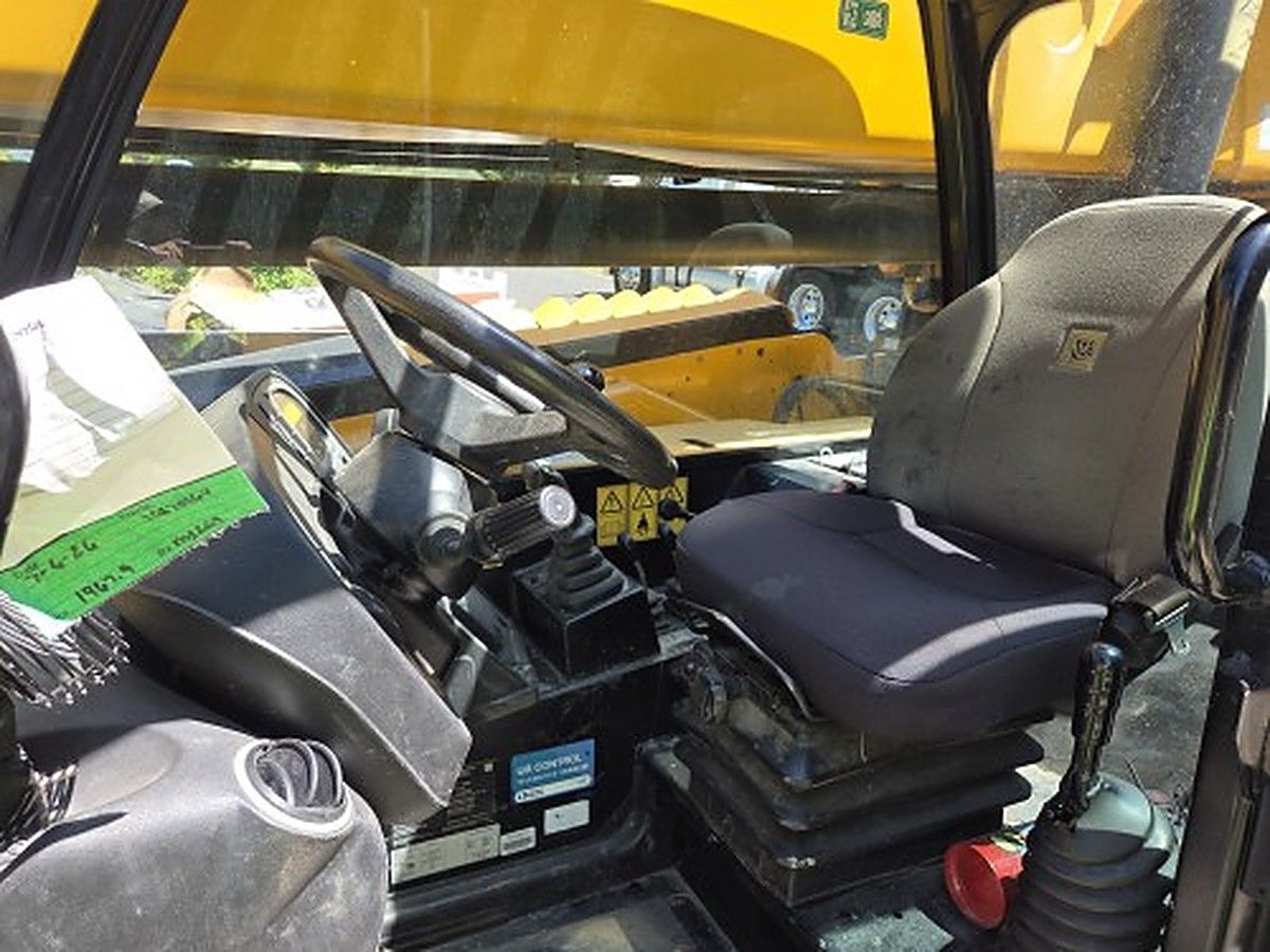JCB 510-56 S photo 3