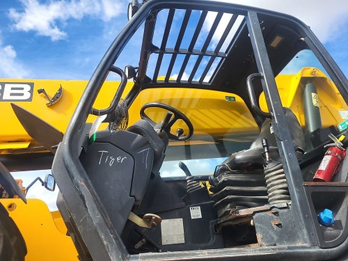 JCB 510-56 S photo 3