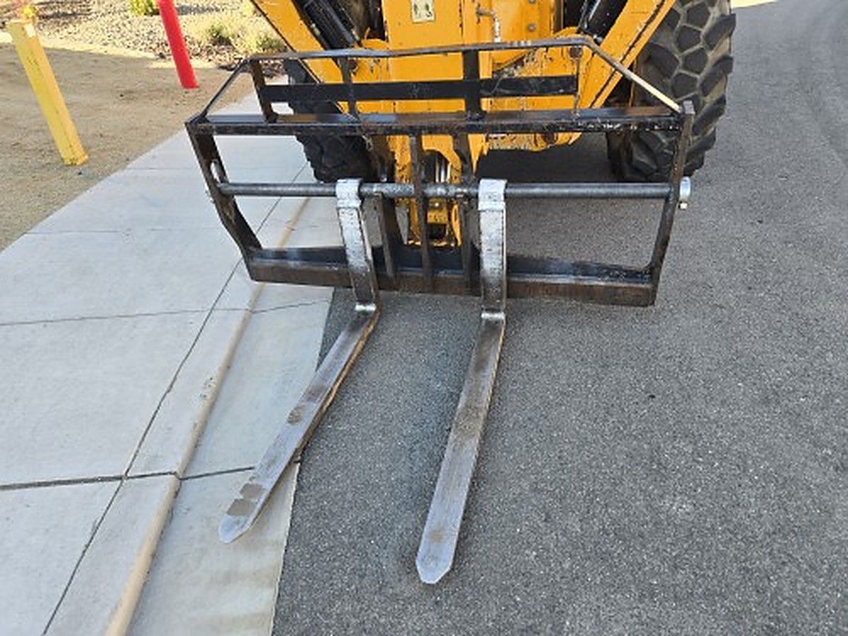 JCB 512-56 S photo 9