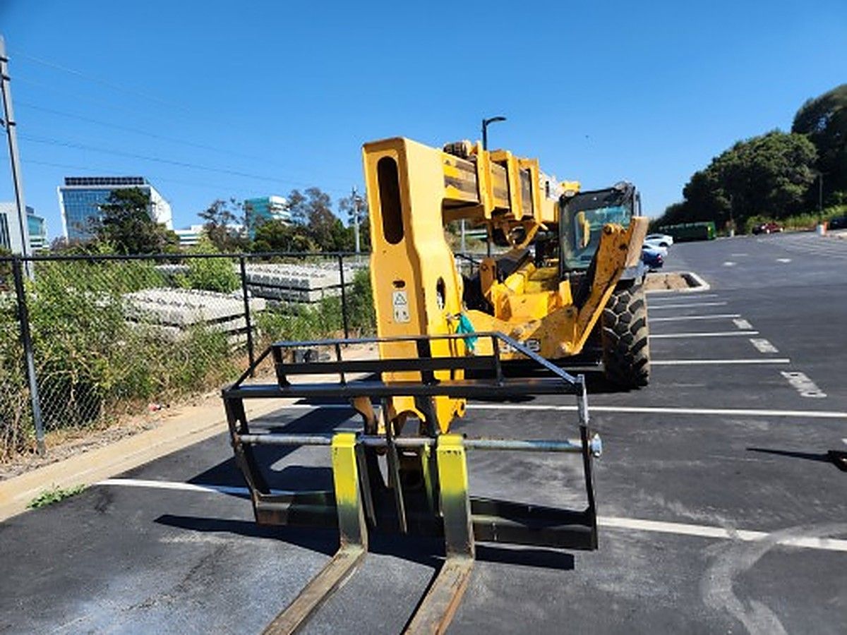 JCB 512-56 S photo 9