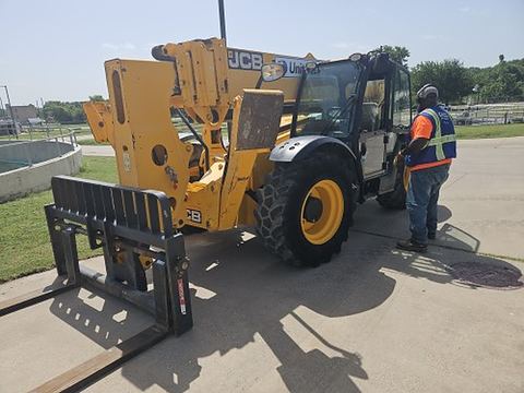 2018 JCB 512-56 S Forklift Variable Reach 12000# 53'-69'