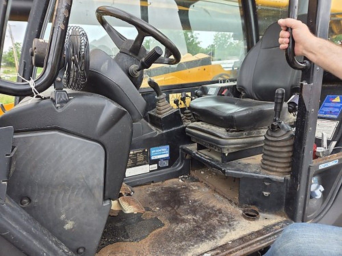 JCB 512-56 S photo 4