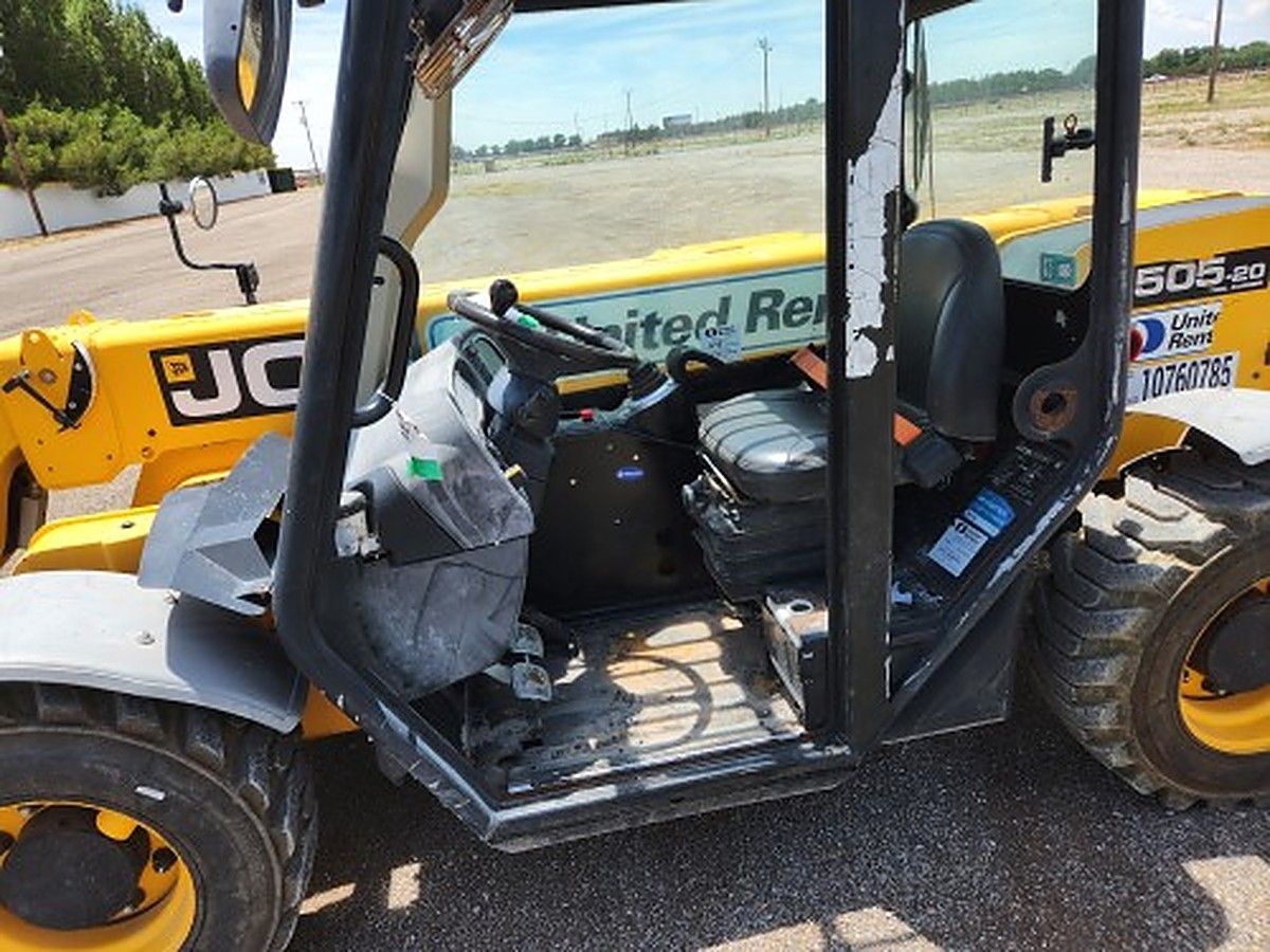 JCB 525-60 photo 2