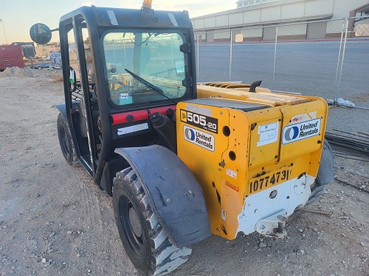 JCB 525-60 photo 3