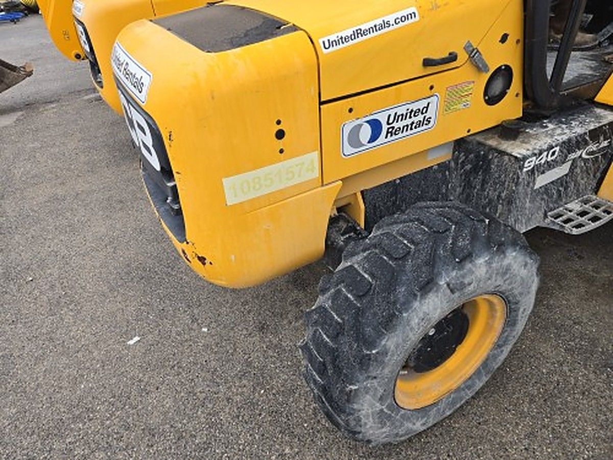 JCB 940 photo 2