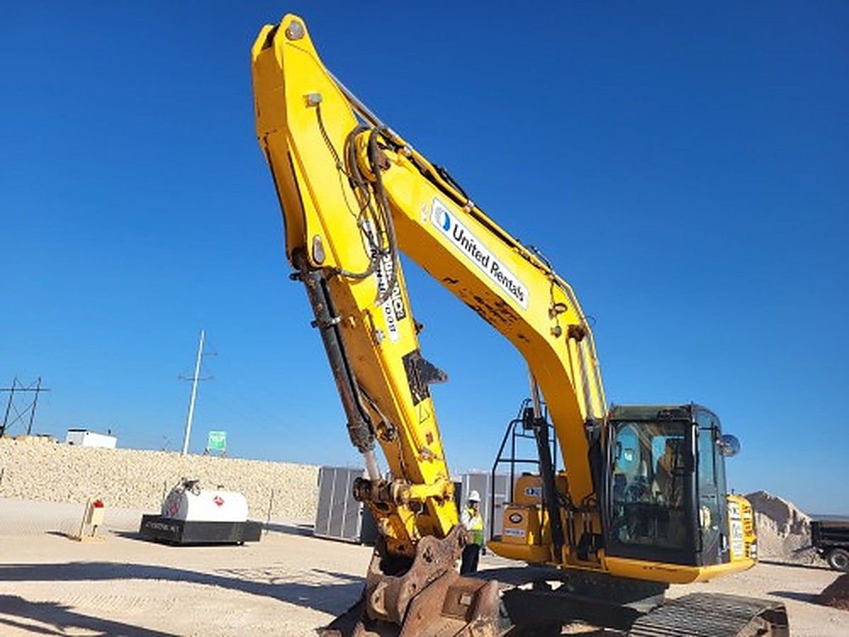 JCB JS220 photo 16