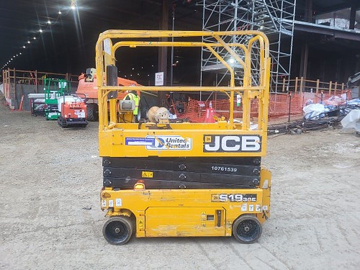 JCB S1930E photo 6