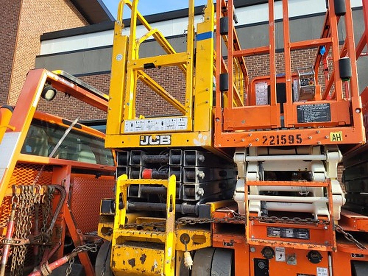 JCB S1930E photo 5