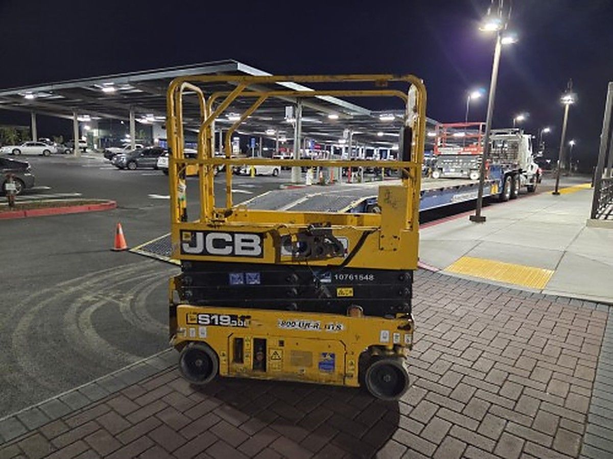 JCB S1930E photo 10