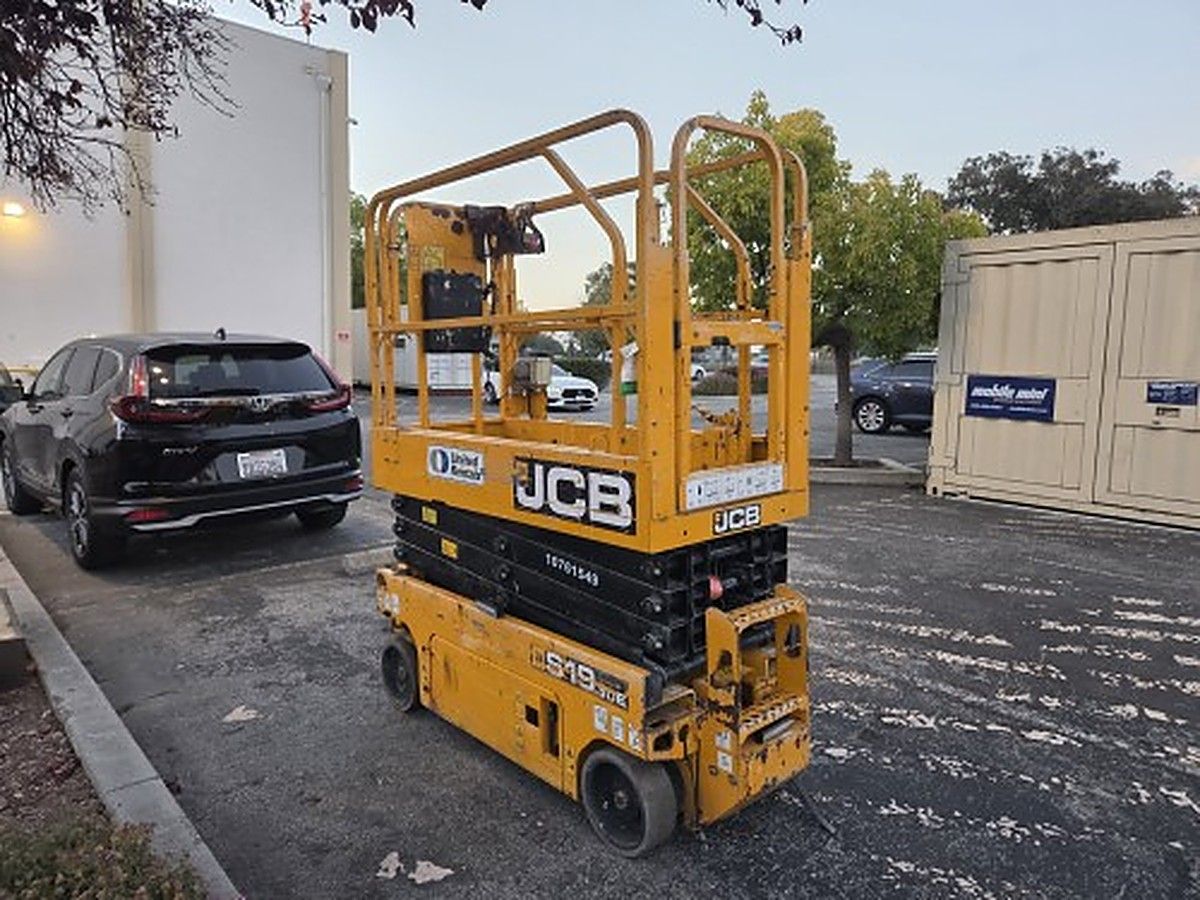 JCB S1930E photo 4