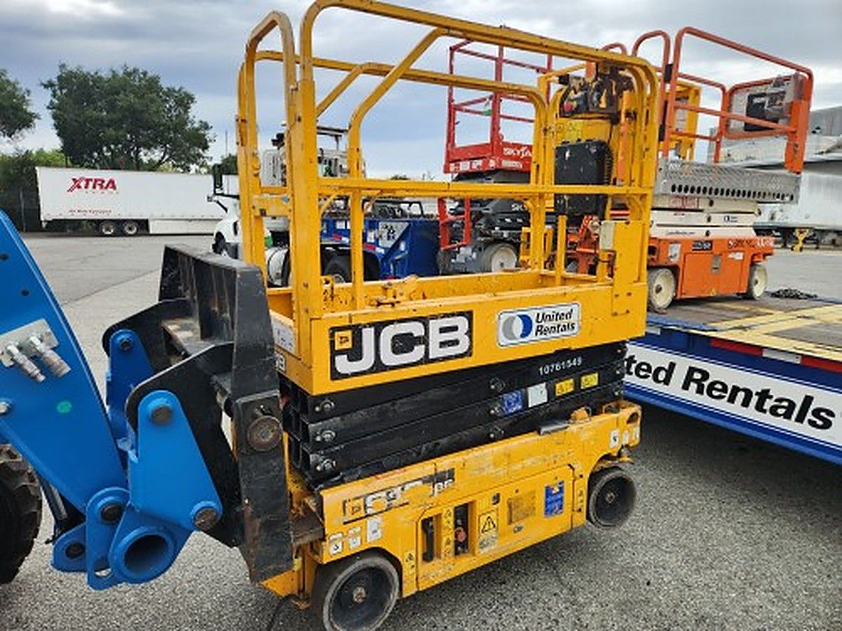 JCB S1930E photo 6