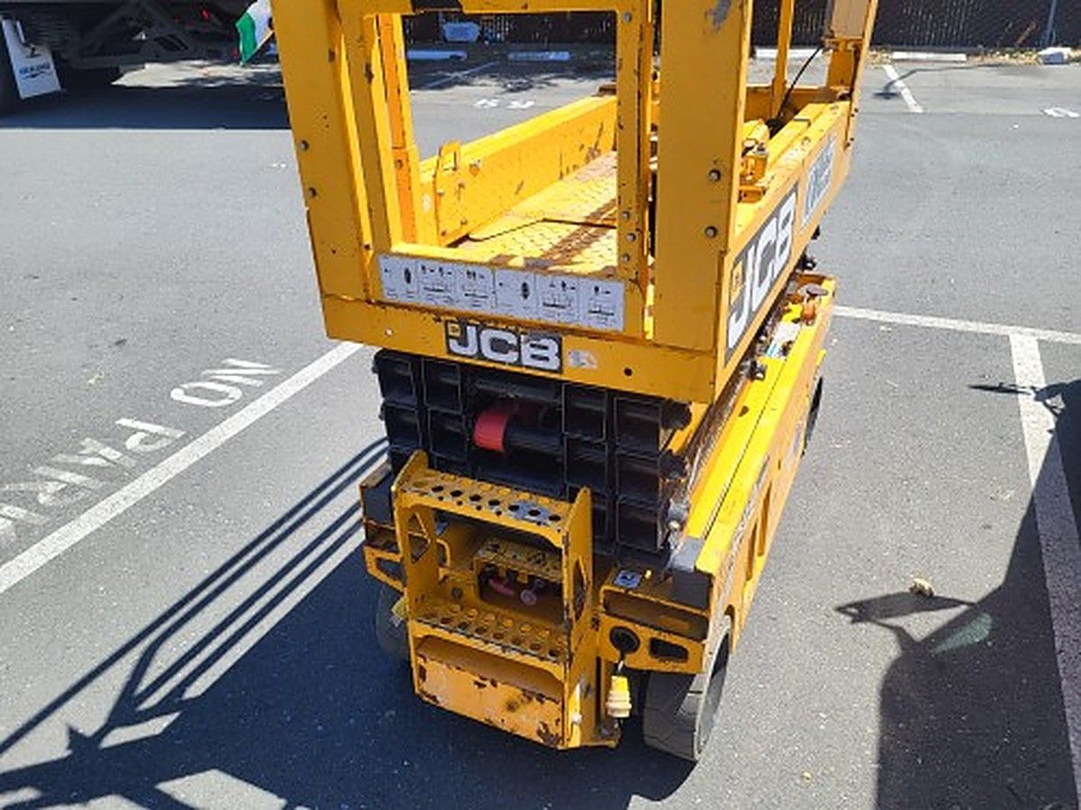 JCB S1930E photo 7