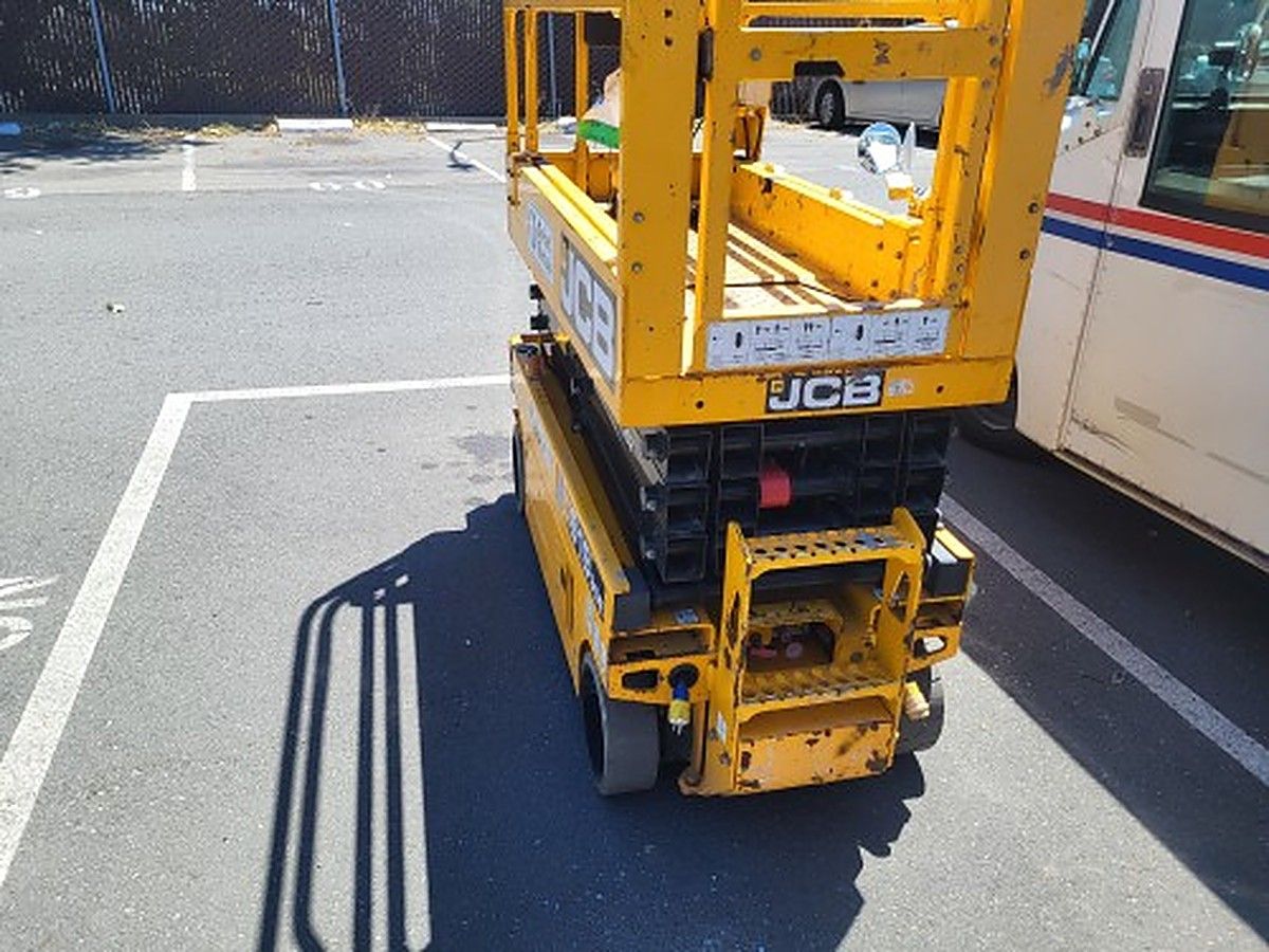 JCB S1930E photo 8