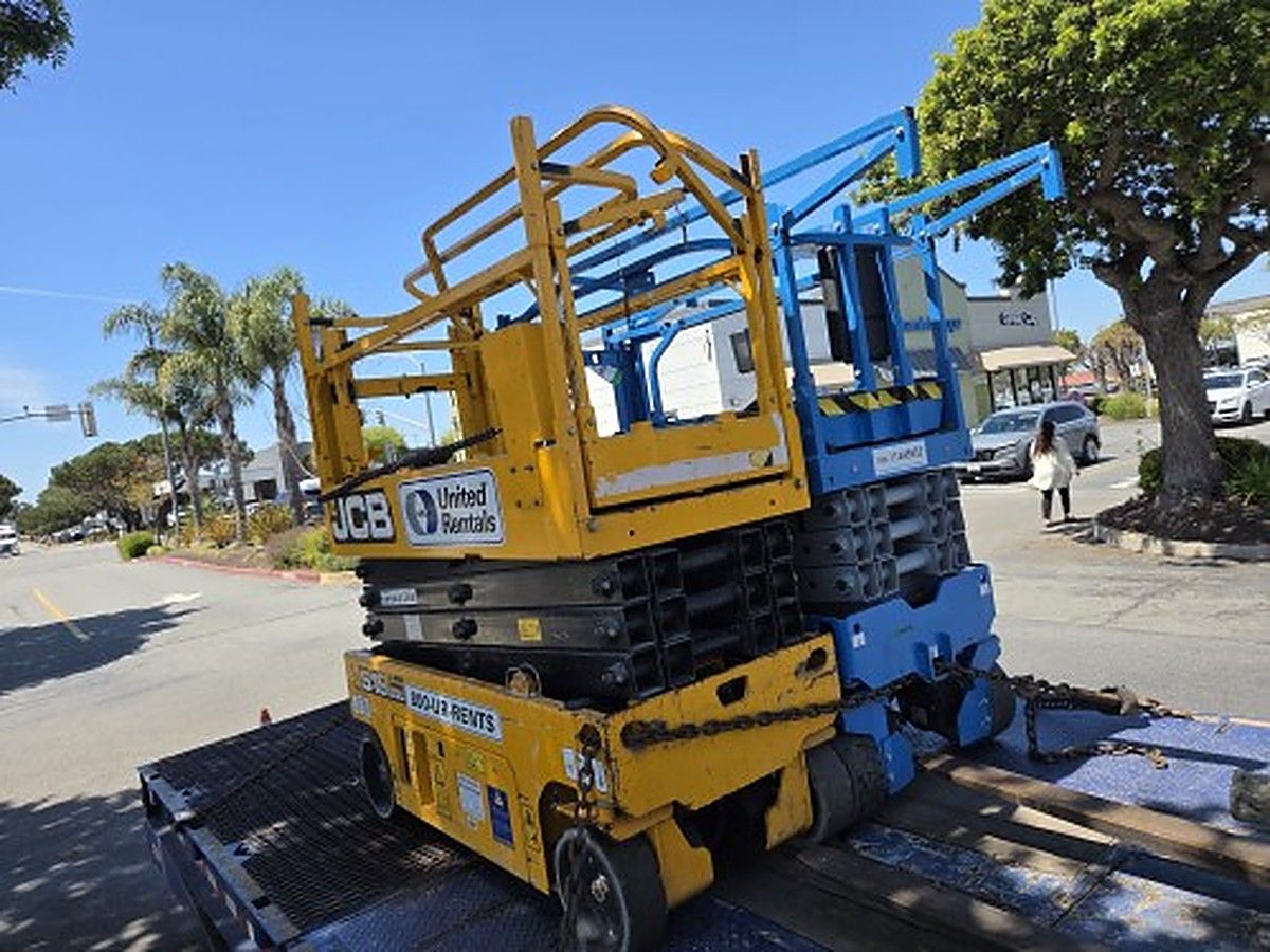 JCB S1930E photo 7