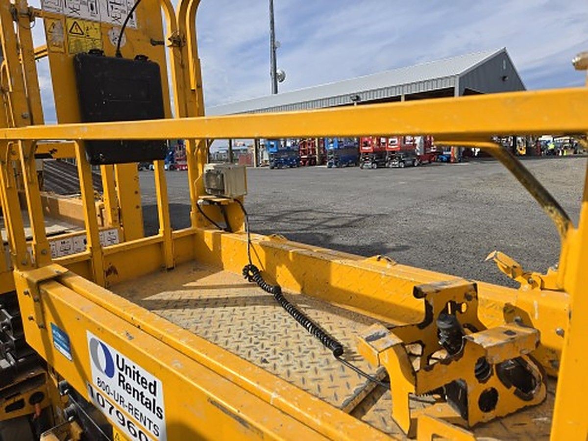 JCB S1930E photo 7