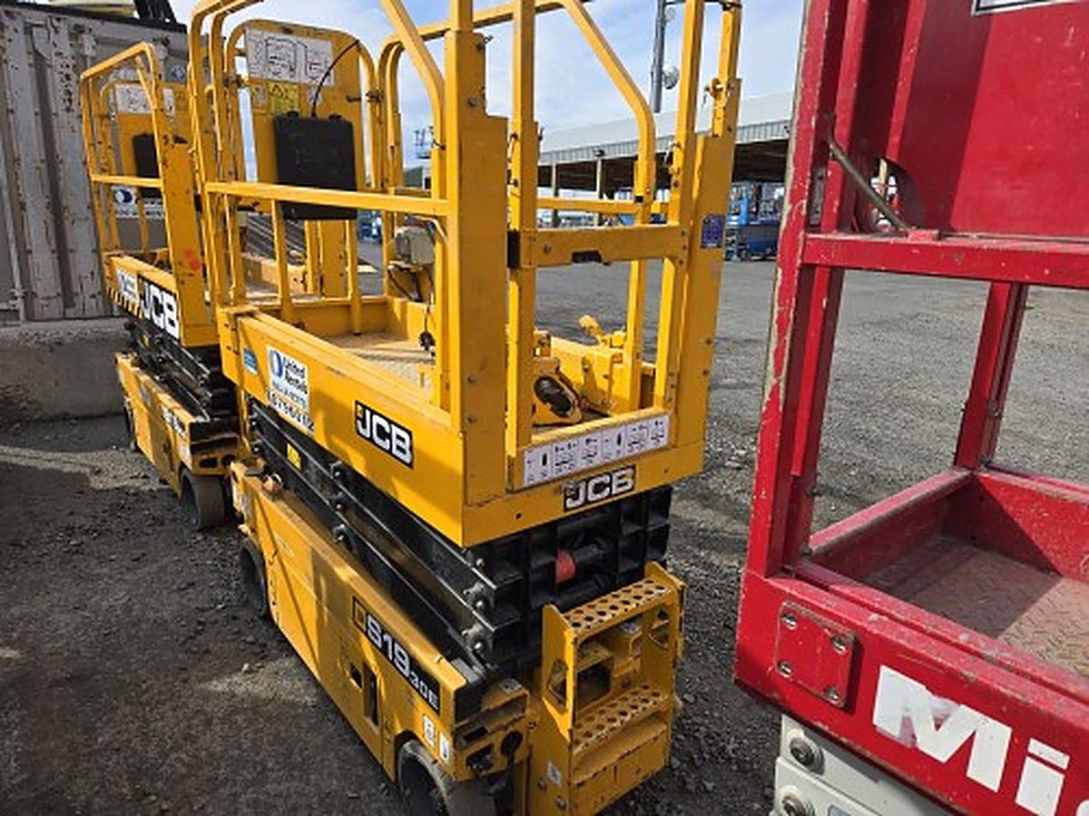 JCB S1930E photo 8