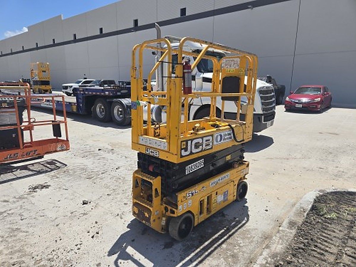 JCB S1930E photo 7