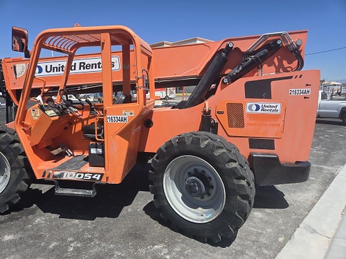 JLG 10054 photo 4