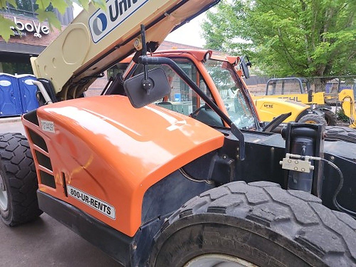 JLG 1055 photo 3