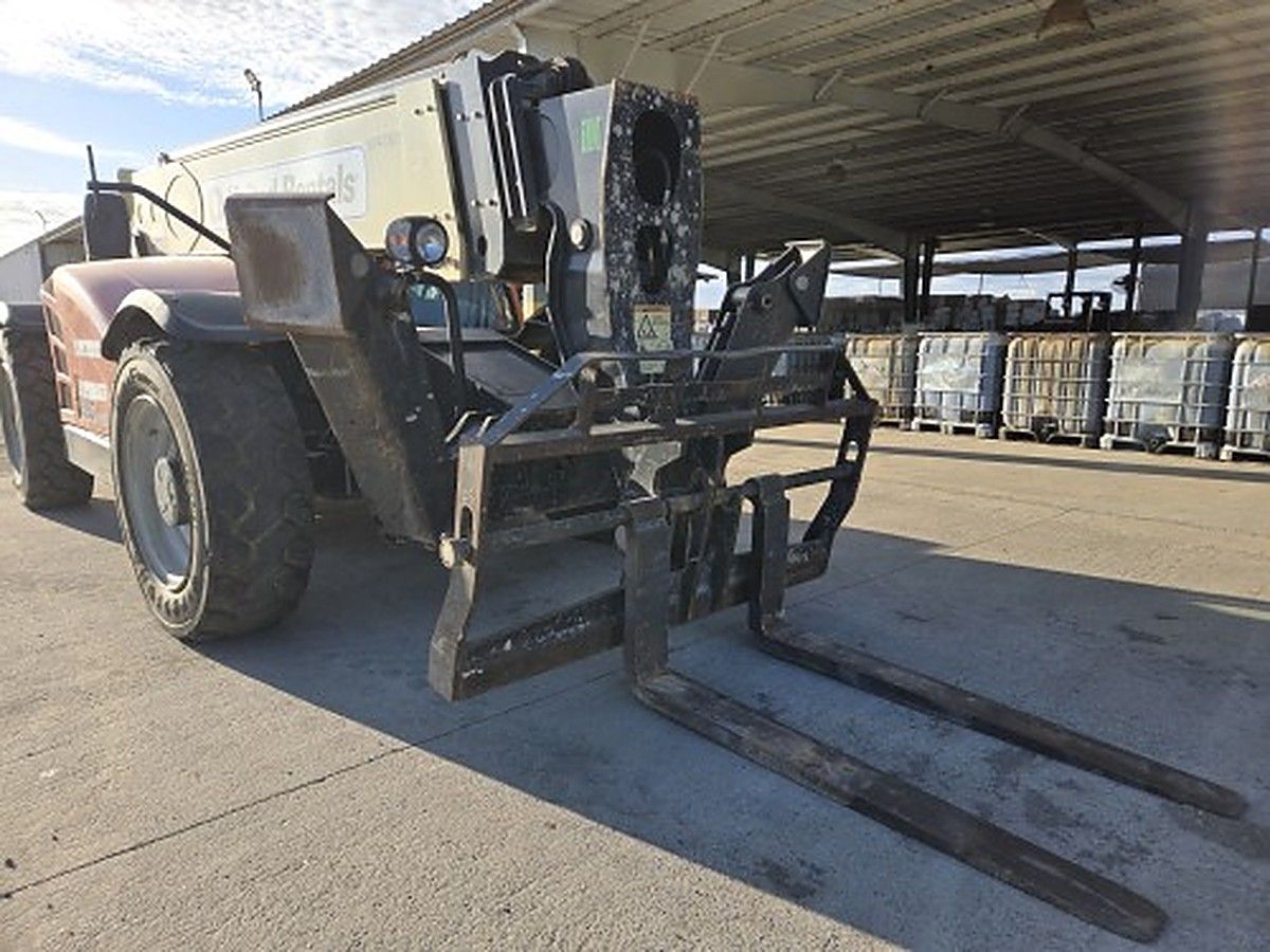 JLG 1055 photo 4