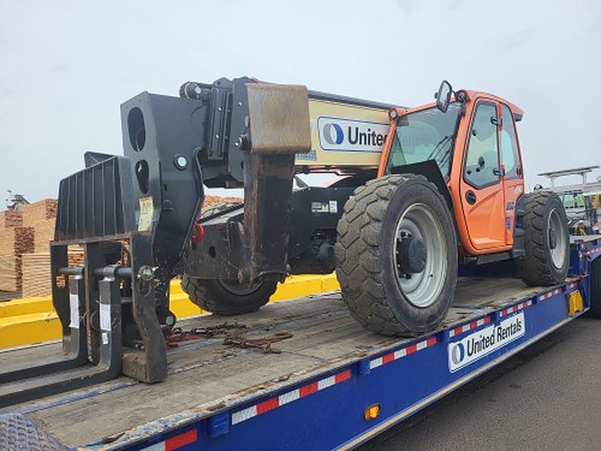 JLG 1055 photo 2