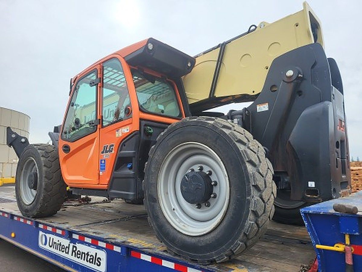 JLG 1055 photo 3