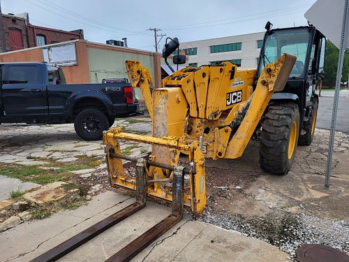 JLG 1055 photo 4