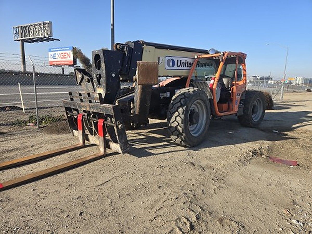 JLG 1055 photo 5