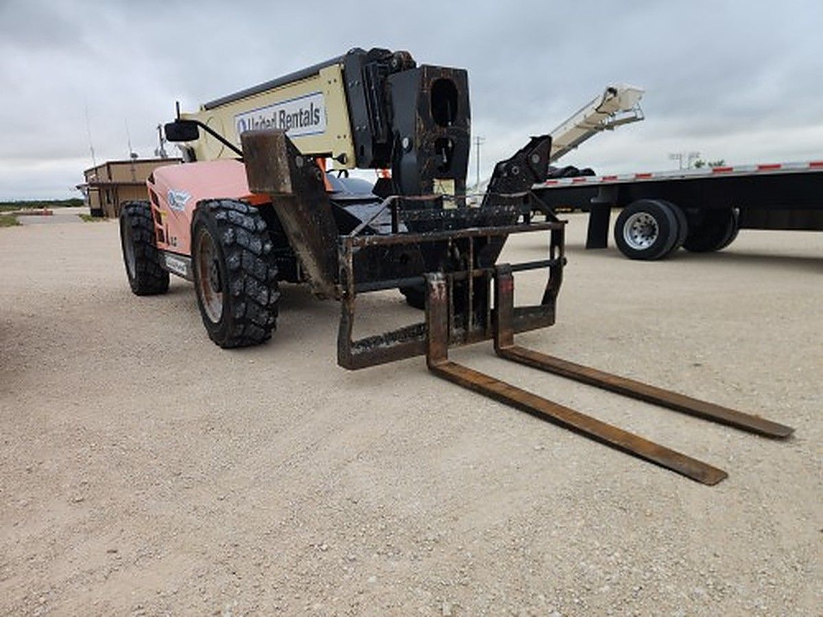 JLG 1055 photo 5