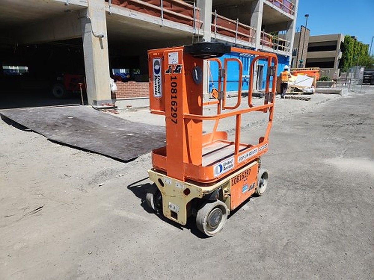 JLG 1230ES photo 3