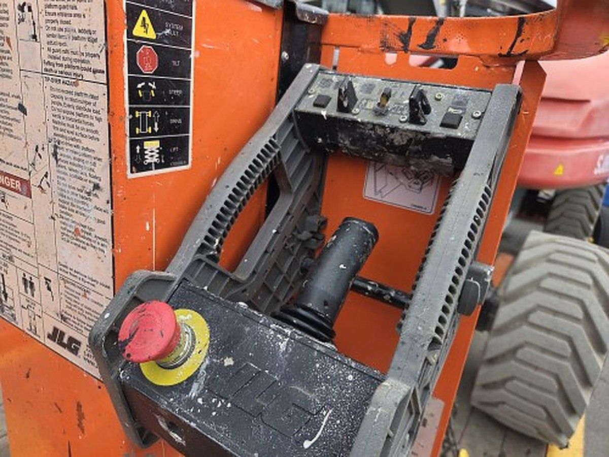JLG 1230ES photo 4