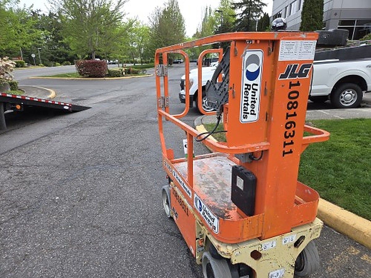 JLG 1230ES photo 4