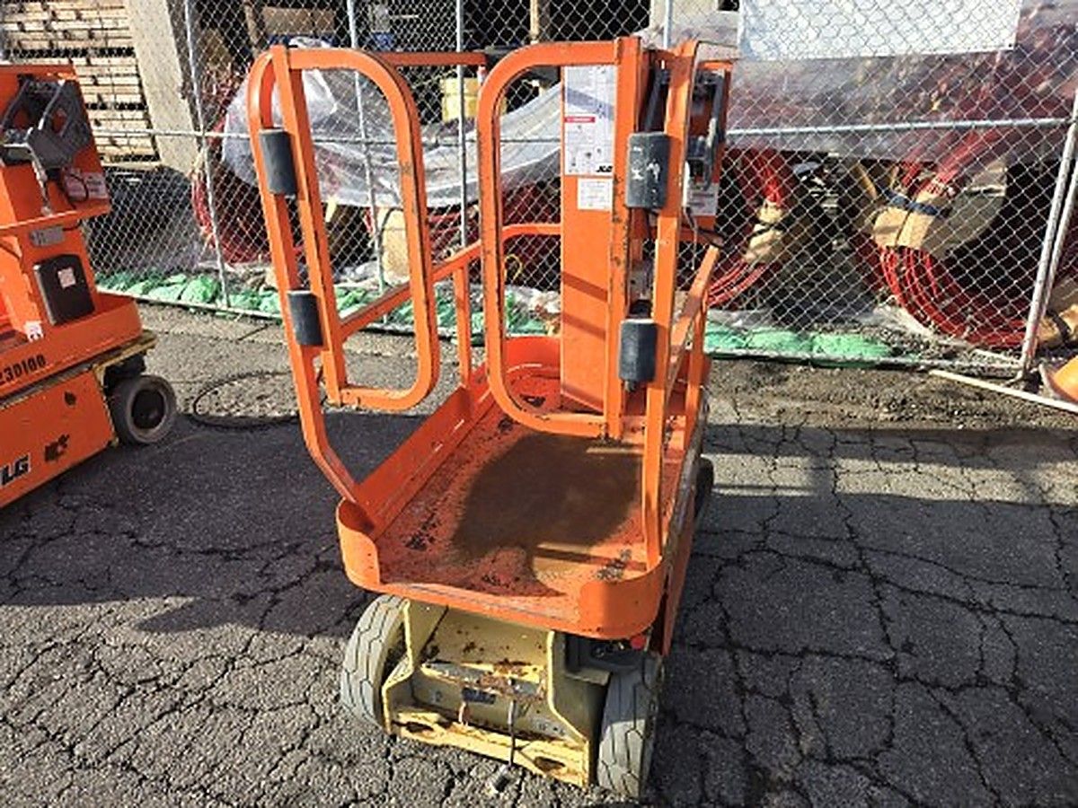 JLG 1230ES photo 2