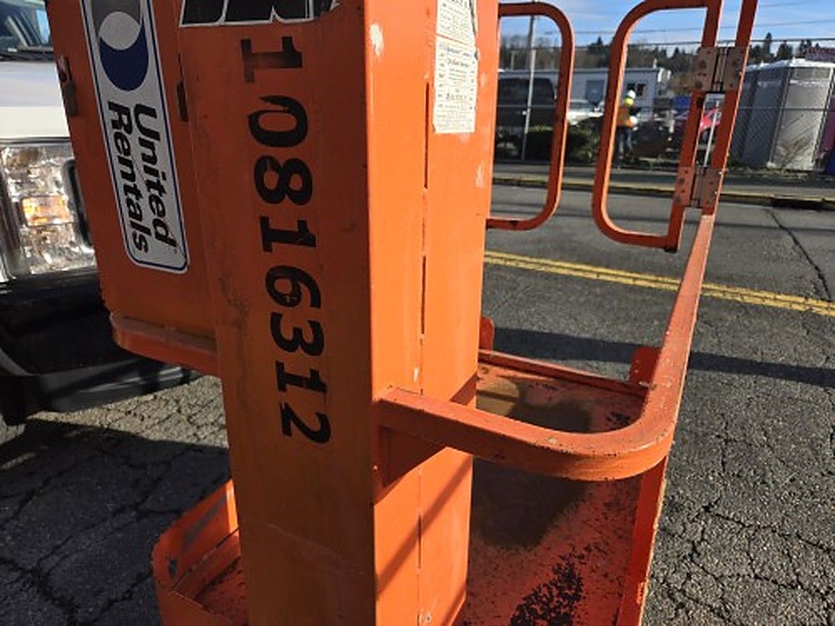 JLG 1230ES photo 3