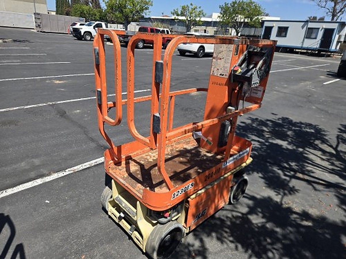 JLG 1230ES photo 2