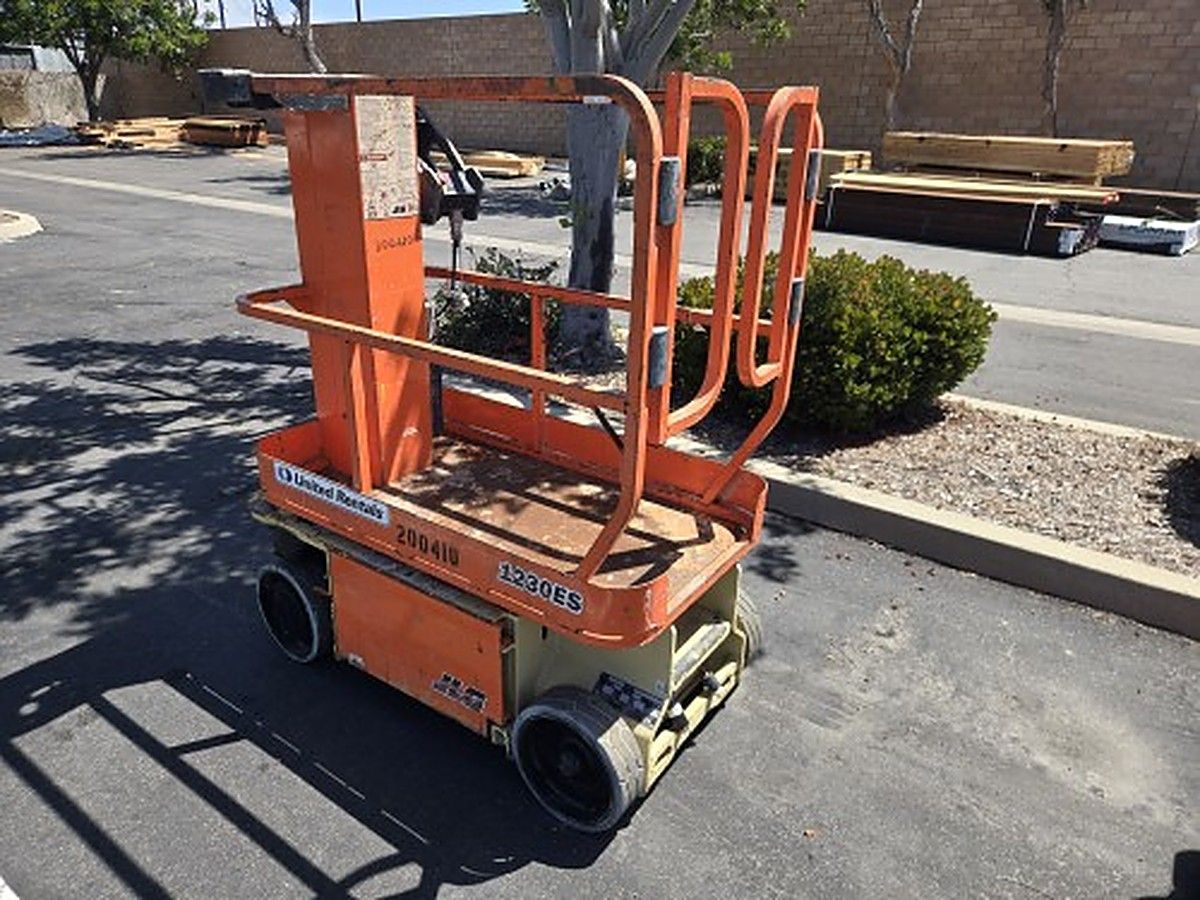 JLG 1230ES photo 5