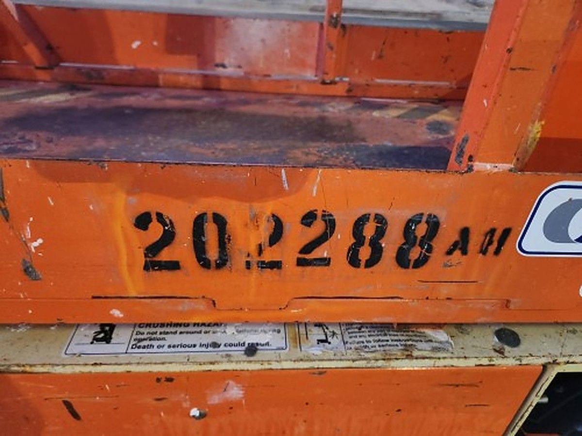 JLG 1230ES photo 6