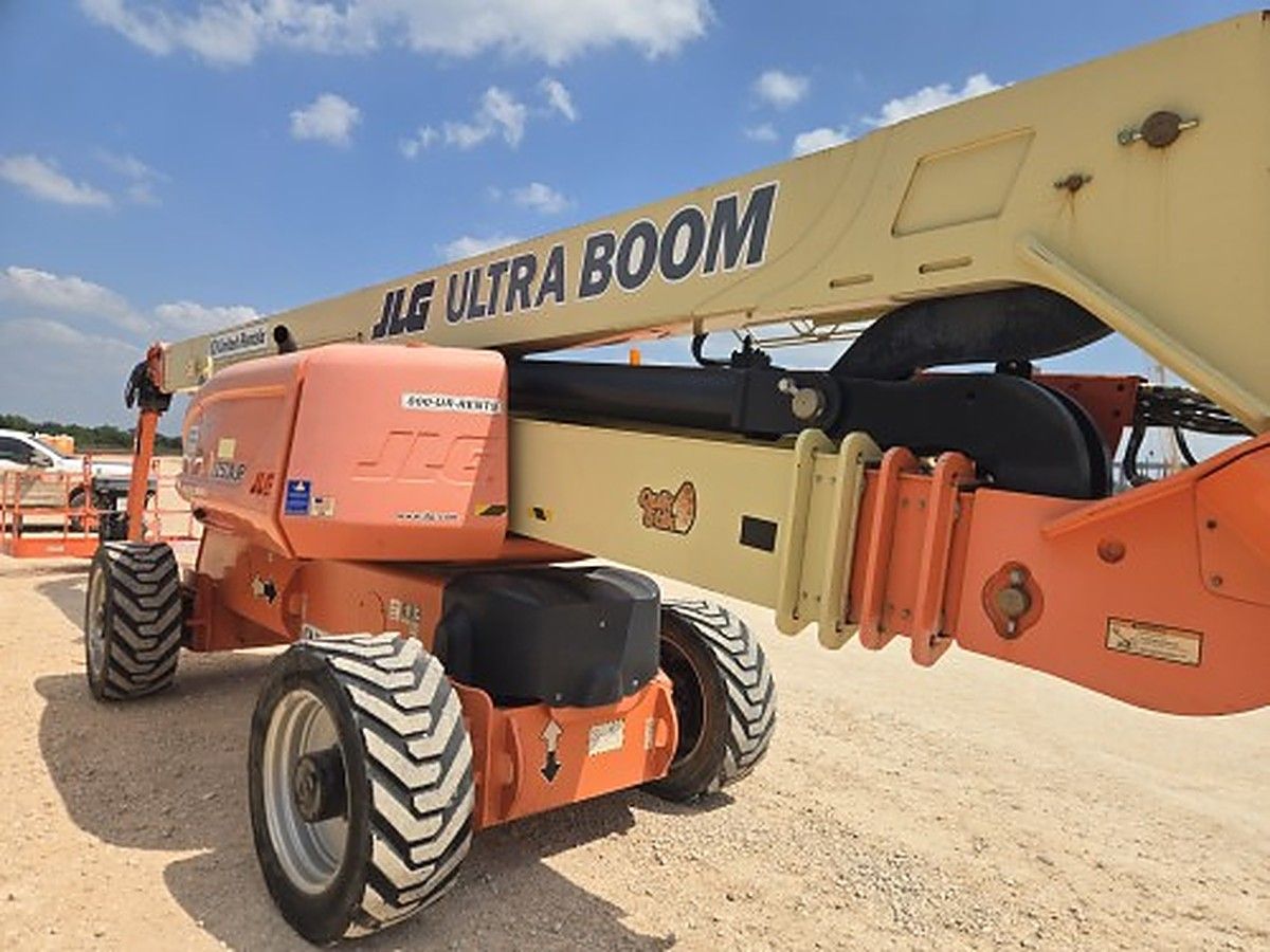 JLG 1250AJP photo 2