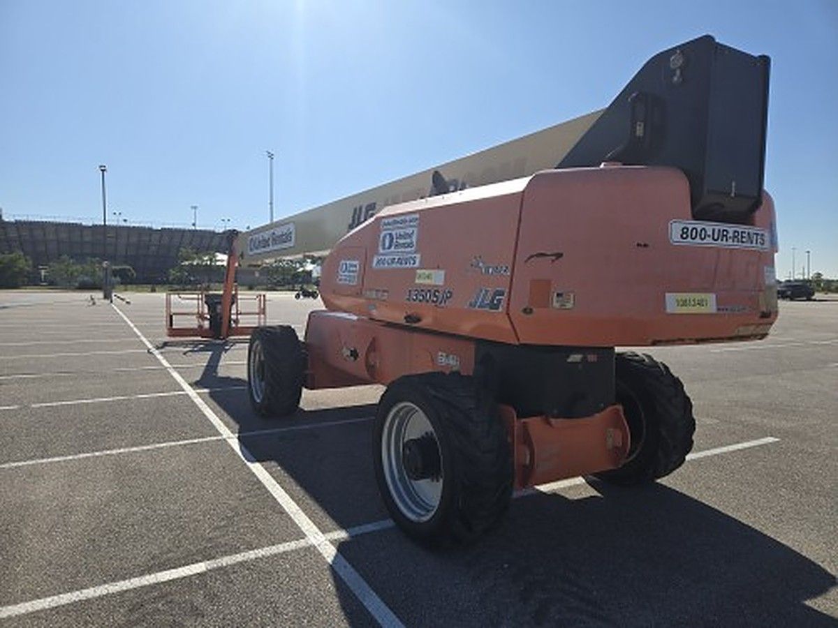 JLG 1350SJP photo 3