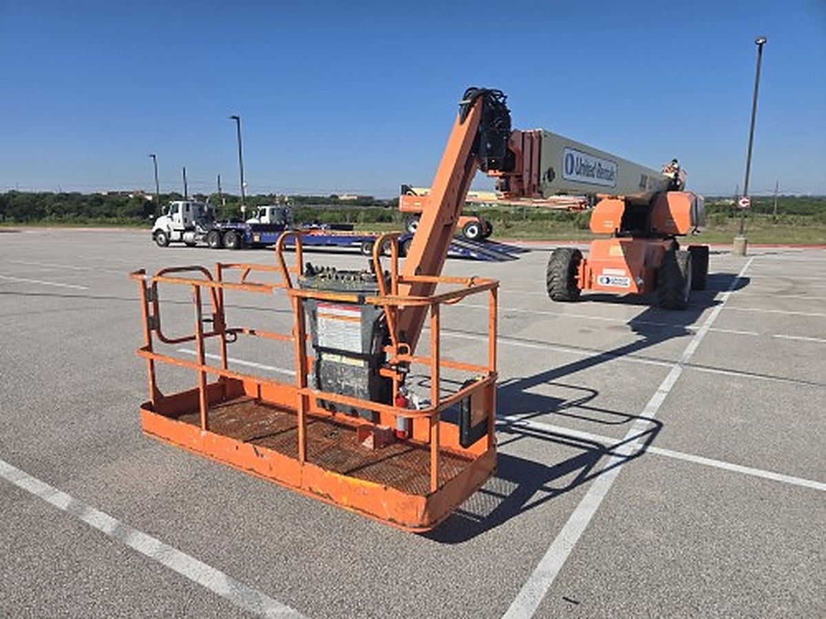 JLG 1350SJP photo 10