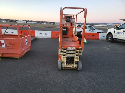 2018 JLG 1930ES Scissor Lift 19' Electric