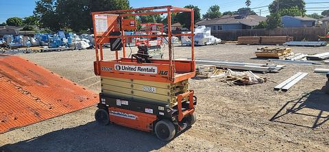 2018 JLG 1932R Scissor Lift 19' Electric