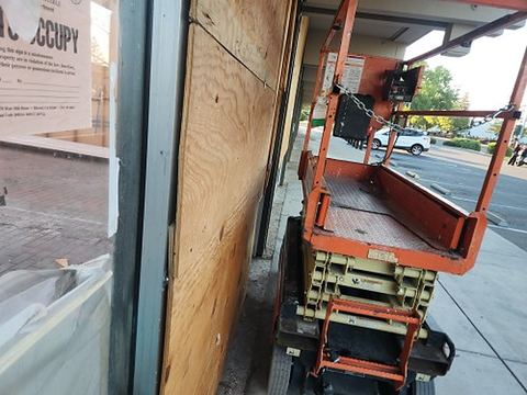 2018 JLG 1932R Scissor Lift 19' Electric