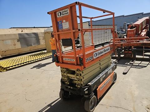 2018 JLG 1932R Scissor Lift 19' Electric