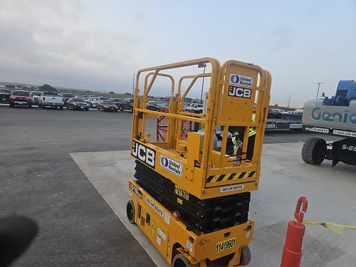 JLG 20MVL photo 2