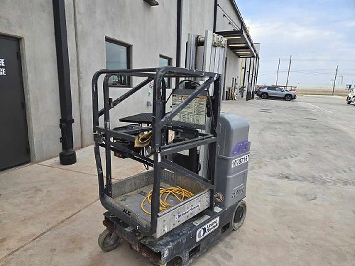 JLG 20MVL photo 3