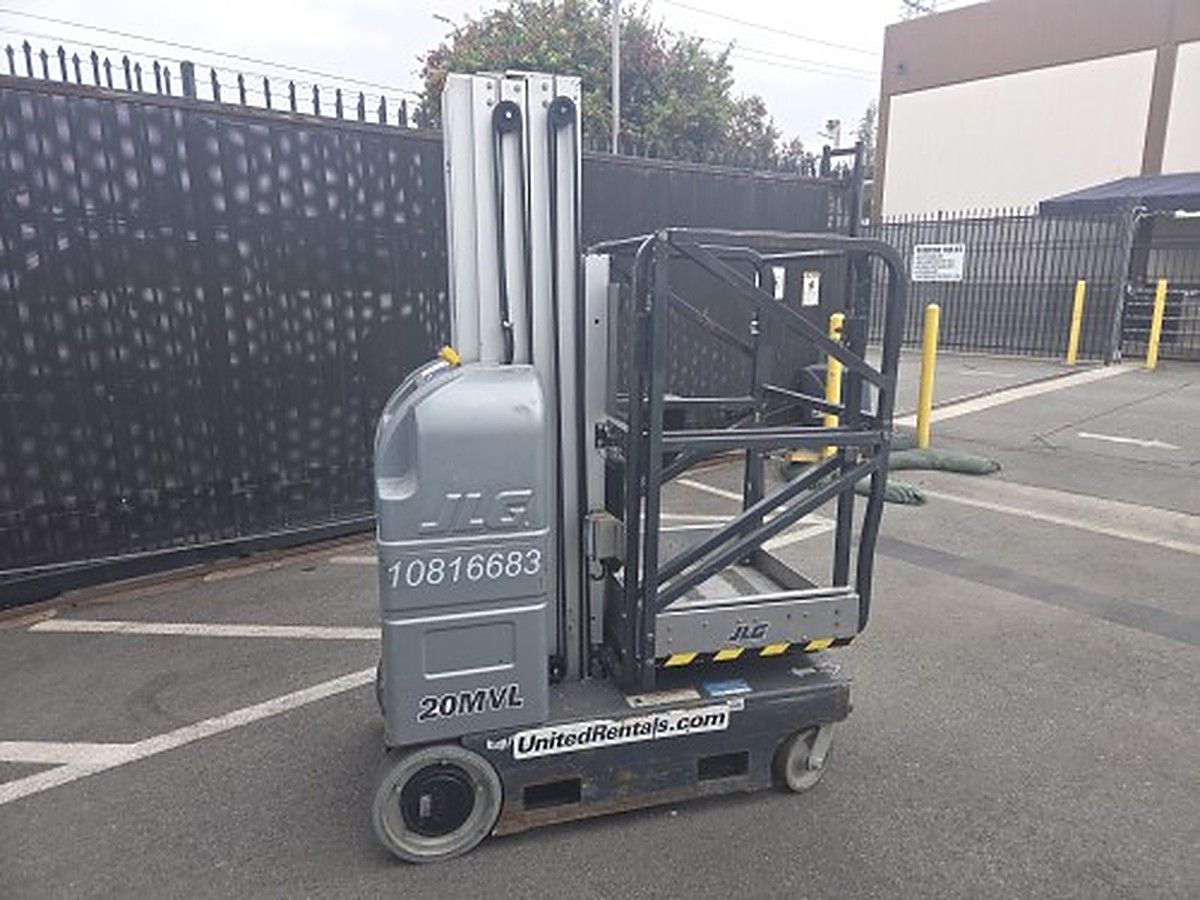 JLG 20MVL photo 3