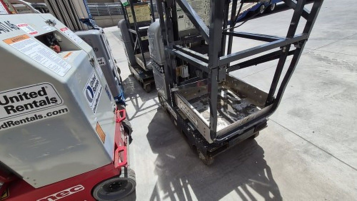 JLG 20MVL photo 3