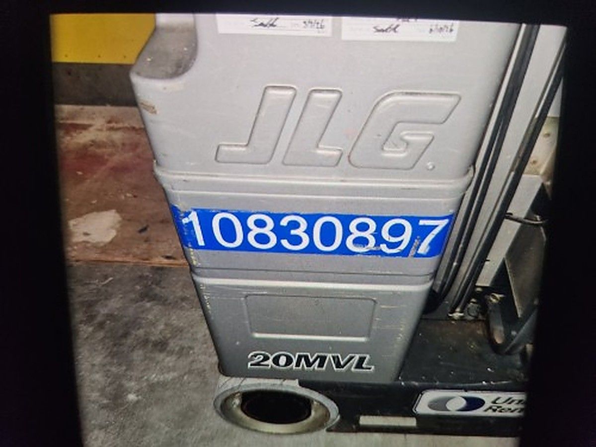 JLG 20MVL photo 2